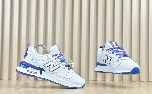 New Balance dama ref 4- 58
