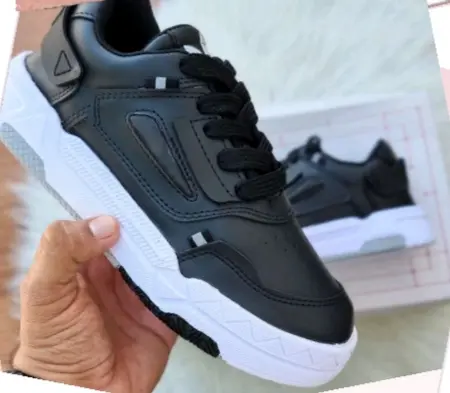 Zapatillas casuales negras ref 5-15